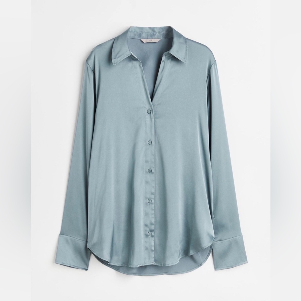 H&M V-neck Blouse NWOT